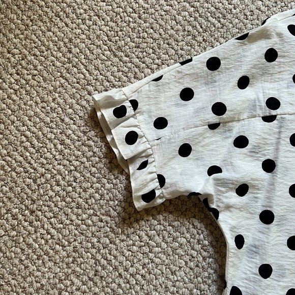 TOPSHOP - Polka Dot Cropped Shirt -- Excellent Condition - Picture 7 of 11